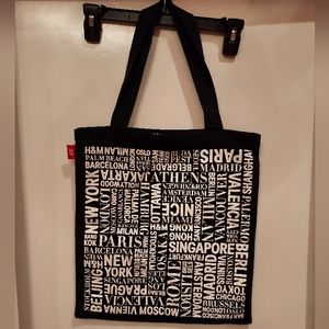 🎈2/$10 H&M Limited Edition tote bag